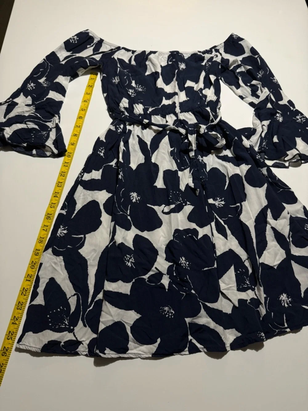 Off Shoulder Ruffle Dress - Picture 2 of 4